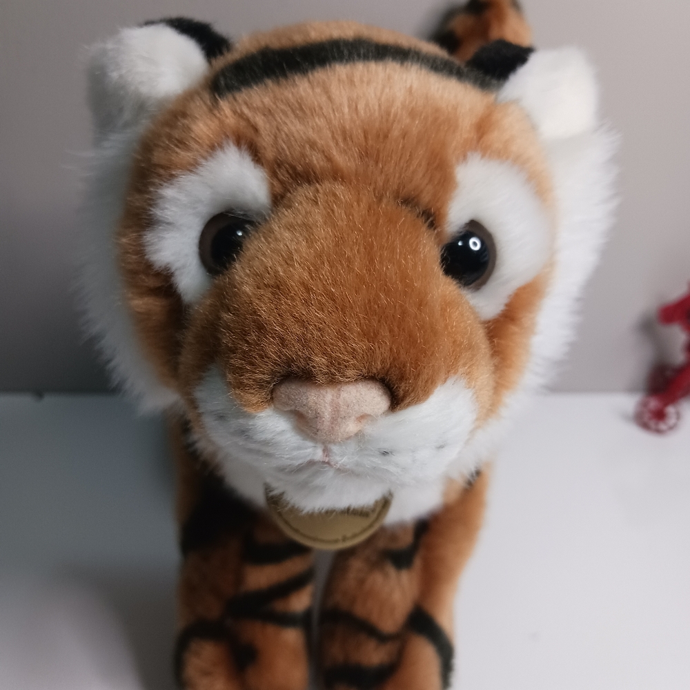 Aurora Miyoni 8" Bengal tiger plush, color orange
